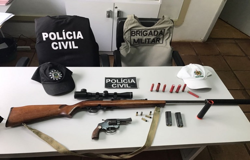Ir para  <p>Na manh&atilde; desta quarta-feira, 14, foi deflagrada em conjunto pela Pol&iacute;cia Civil da 11&ordf; Regi&atilde;o Policial e pela Brigada Militar do 13&ordm; BPM, uma opera&ccedil;&atilde;o policial no...